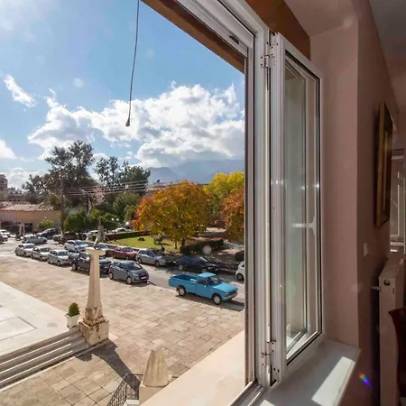 Laconian Collection # Areti's House # Appartamento Sparta