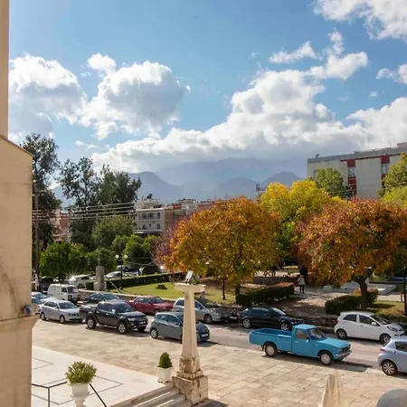 Laconian Collection # Areti's House # Appartamento Sparta